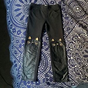 Black girls cat knee leggings